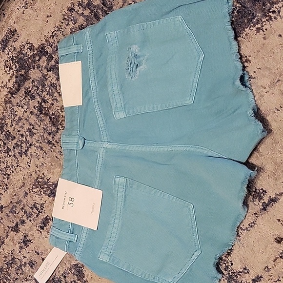 Breshka sz 6 short - Picture 4 of 4